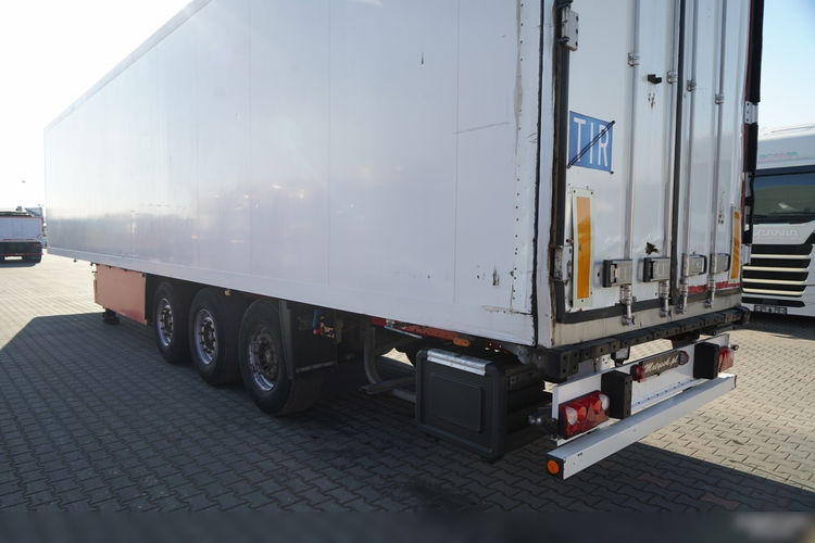 SCHMITZ CARGOBULL / CHŁODNIA / THERMO KING SL-400e / OŚ PODNOSZONA / KOSZ NA PALETY zdjęcie 11