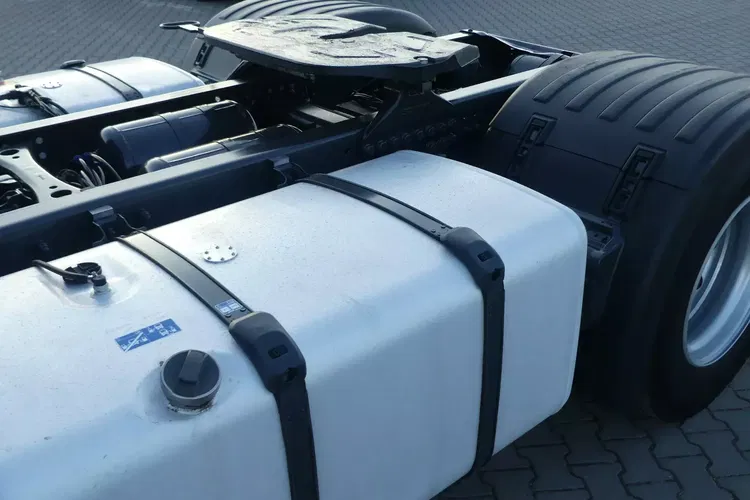 Scania R450 / EURO 6 BEZ EGR / RETARDER / STANDARD / AUTOMAT / zdjęcie 15