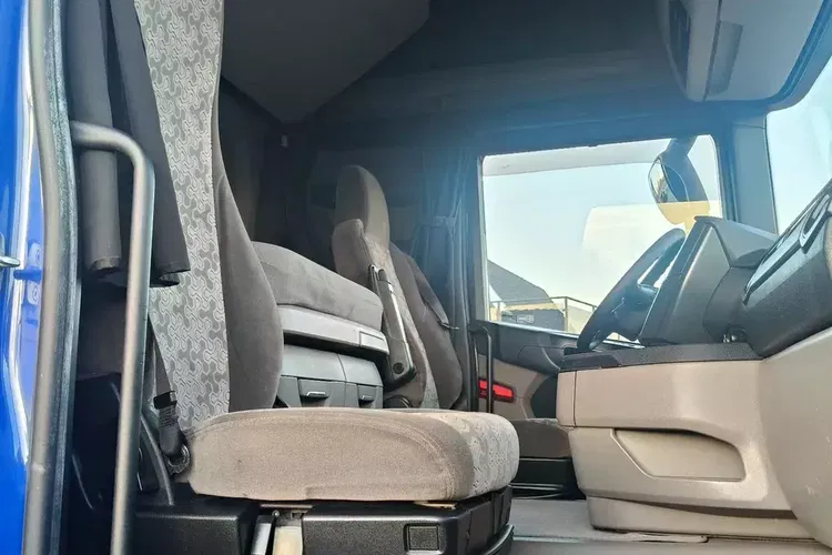 Scania R450 / EURO 6 BEZ EGR / RETARDER / STANDARD / AUTOMAT / zdjęcie 27
