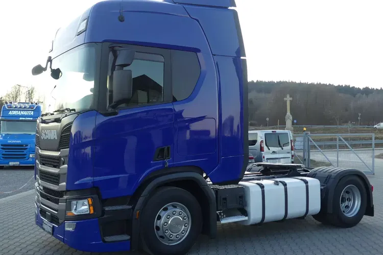 Scania R450 / EURO 6 BEZ EGR / RETARDER / STANDARD / AUTOMAT / zdjęcie 4