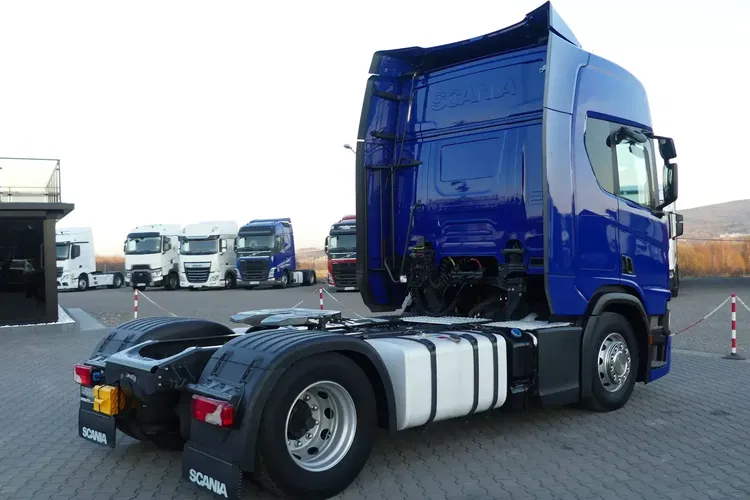 Scania R450 / EURO 6 BEZ EGR / RETARDER / STANDARD / AUTOMAT / zdjęcie 9