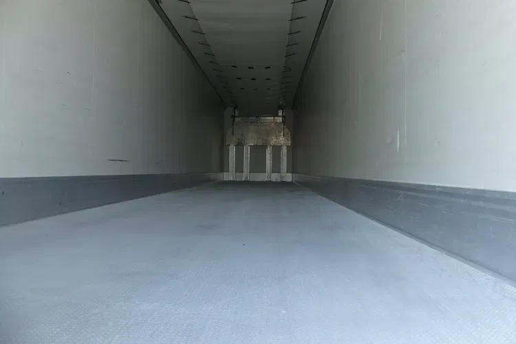 Krone CHŁODNIA / OŚ PODNOSZONA / SAF / zdjęcie 18