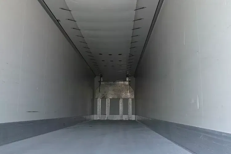 Krone CHŁODNIA / OŚ PODNOSZONA / SAF / zdjęcie 19