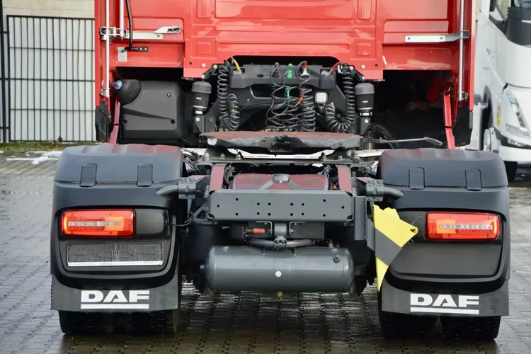 DAF XG+ 530 / ZF INTARDER / KLIMA POST. / FULL LED / WENTYLOWANY FOTEL zdjęcie 18