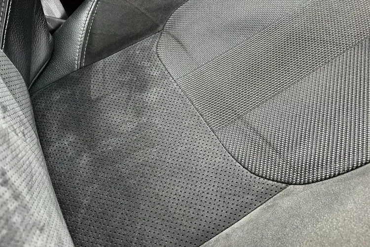 DAF XG+ 530 / ZF INTARDER / KLIMA POST. / FULL LED / WENTYLOWANY FOTEL zdjęcie 36