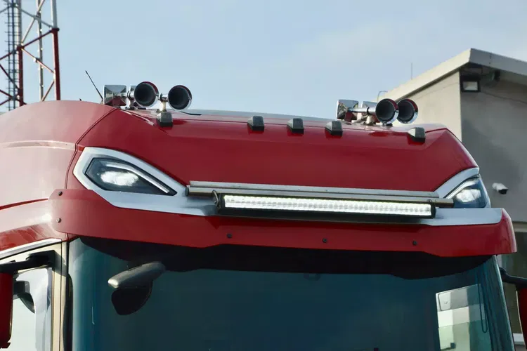 DAF XG+ 530 / ZF INTARDER / KLIMA POST. / FULL LED / WENTYLOWANY FOTEL zdjęcie 9