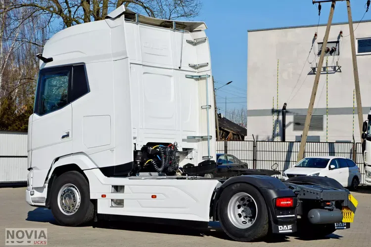 DAF XG+ 530 / ZF INTARDER / KLIMA POST. / FULL LED / SUBWOOFER / WENT. FOTEL zdjęcie 14