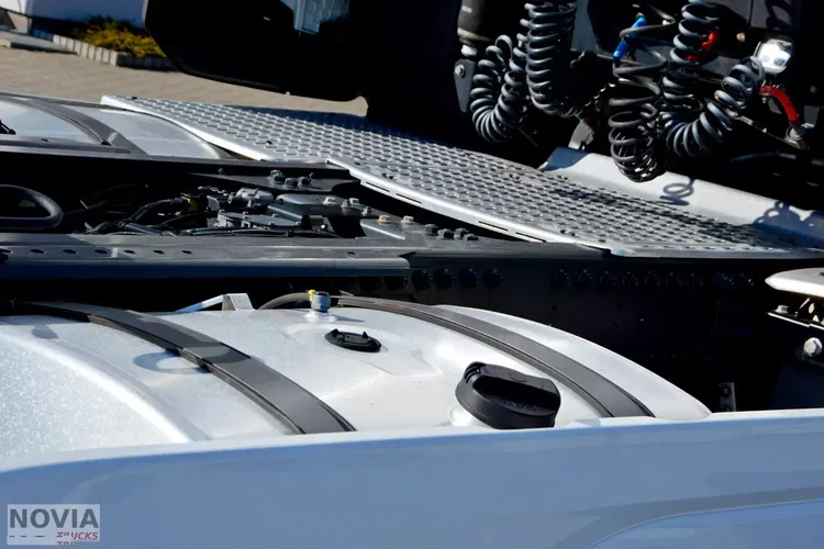 DAF XG+ 530 / ZF INTARDER / KLIMA POST. / FULL LED / SUBWOOFER / WENT. FOTEL zdjęcie 18