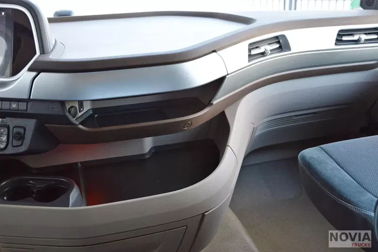 DAF XG+ 530 / ZF INTARDER / KLIMA POST. / FULL LED / SUBWOOFER / WENT. FOTEL zdjęcie 32