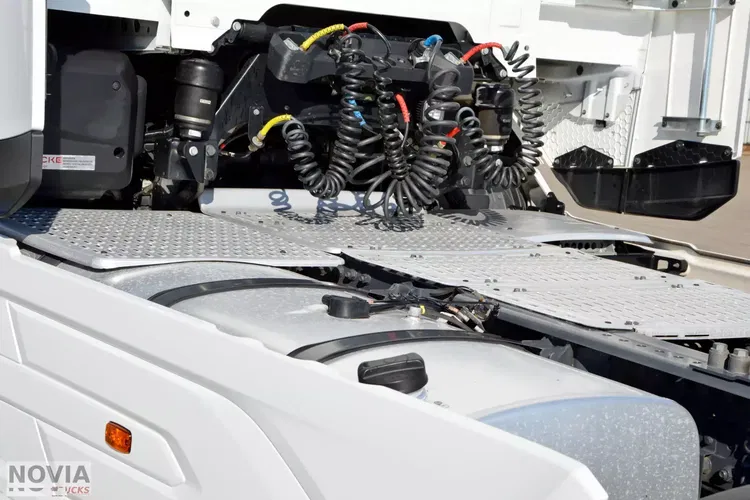 DAF XG 480 / ZF INTARDER KLIMA POST. / FULL LED / MIĘDZYOSIE/ BOGATA WERSJA zdjęcie 20