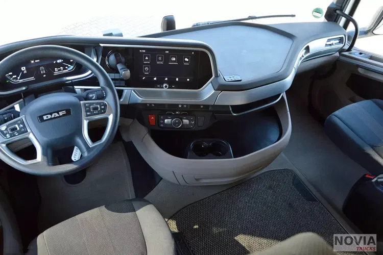 DAF XG 480 / ZF INTARDER KLIMA POST. / FULL LED / MIĘDZYOSIE/ BOGATA WERSJA zdjęcie 26