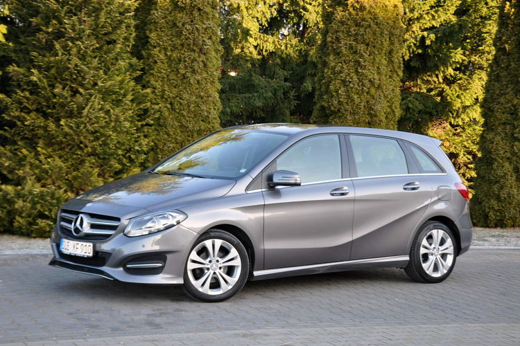 Mercedes B 180 1.5CDI(109KM)*Avantgarde*Duża Navi*Skóry*2xParktronik*I Wł*Alu18"ASO zdjęcie 11