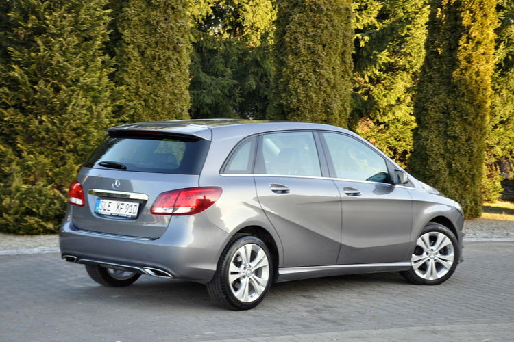 Mercedes B 180 1.5CDI(109KM)*Avantgarde*Duża Navi*Skóry*2xParktronik*I Wł*Alu18"ASO zdjęcie 5