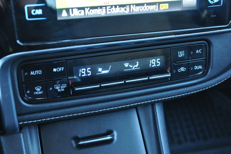 Toyota Corolla 1.6B 132KM Manual Kamera cofania Nawigacja CZujniki SalonPL zdjęcie 18