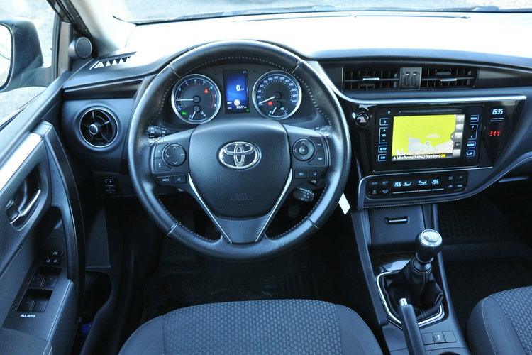 Toyota Corolla 1.6B 132KM Manual Kamera cofania Nawigacja CZujniki SalonPL zdjęcie 25