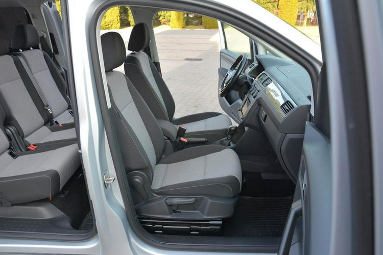 Volkswagen Caddy DSG Ledy Radar ACC Kamera Klimatronic Relingi Parktronic ASO do końca zdjęcie 18
