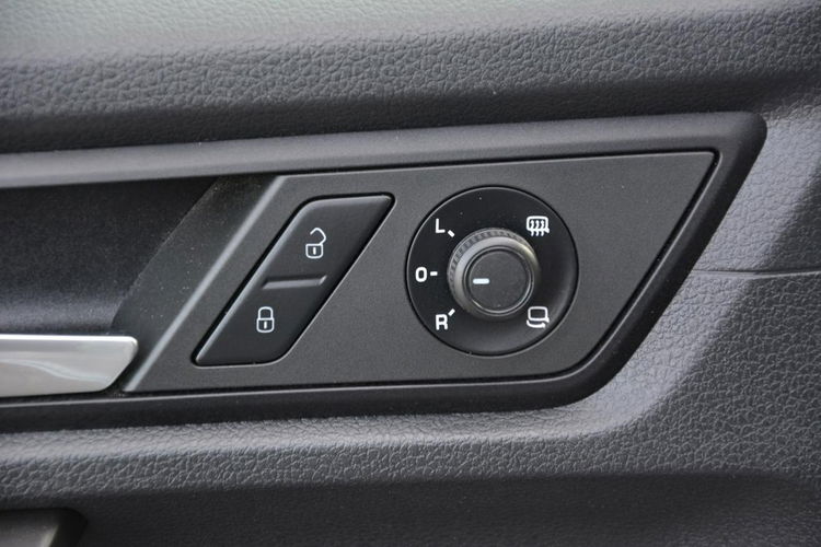 Volkswagen Caddy DSG Ledy Radar ACC Kamera Klimatronic Relingi Parktronic ASO do końca zdjęcie 30