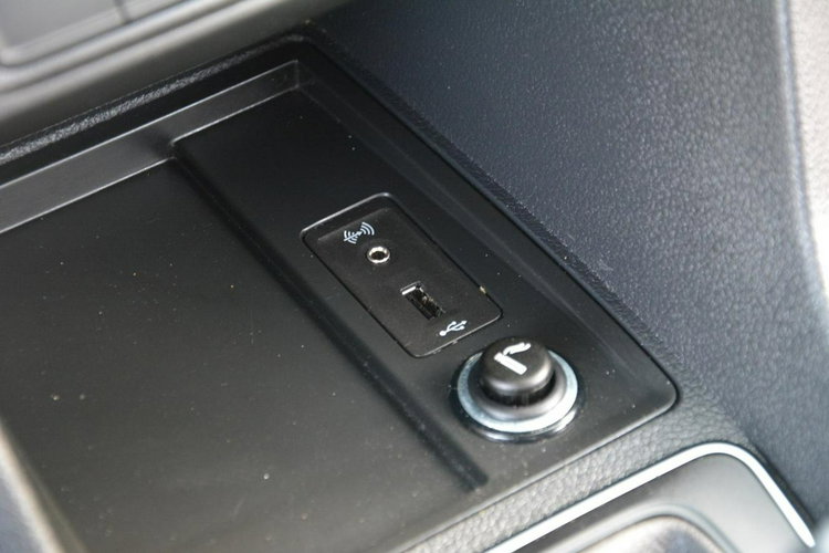 Volkswagen Caddy DSG Ledy Radar ACC Kamera Klimatronic Relingi Parktronic ASO do końca zdjęcie 31