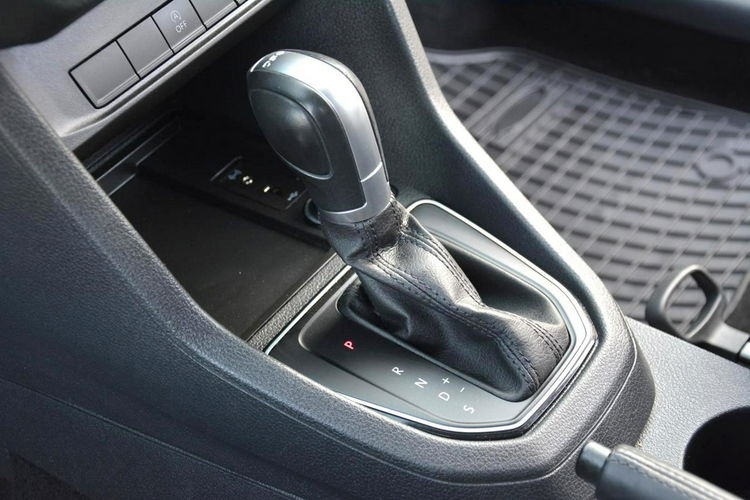 Volkswagen Caddy DSG Ledy Radar ACC Kamera Klimatronic Relingi Parktronic ASO do końca zdjęcie 32