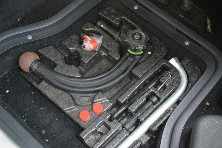 Volkswagen Caddy DSG Ledy Radar ACC Kamera Klimatronic Relingi Parktronic ASO do końca zdjęcie 33