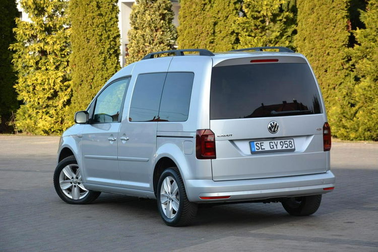Volkswagen Caddy DSG Ledy Radar ACC Kamera Klimatronic Relingi Parktronic ASO do końca zdjęcie 7