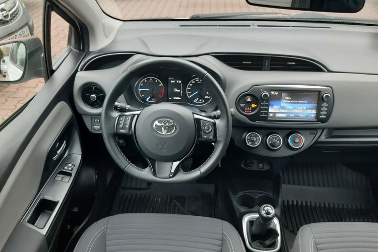 Toyota Yaris Oryginalny Przebieg 57 tys. Klima. Zadbana. Serwisowana. zdjęcie 15