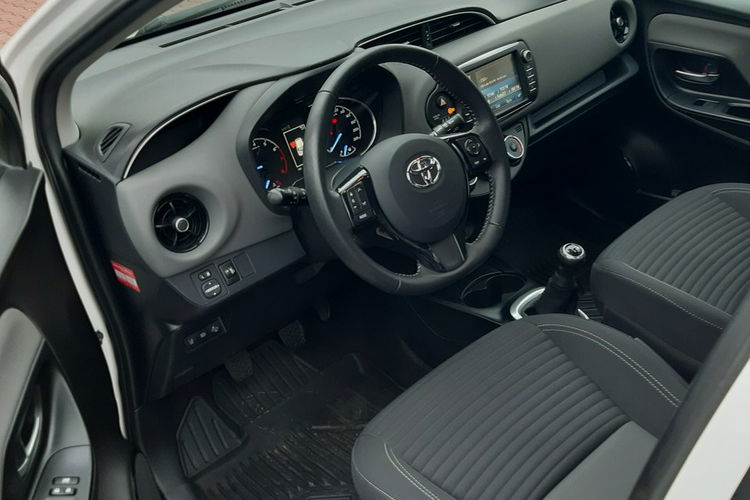 Toyota Yaris Oryginalny Przebieg 57 tys. Klima. Zadbana. Serwisowana. zdjęcie 19