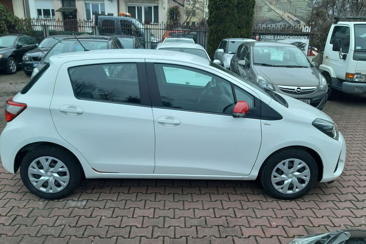 Toyota Yaris Oryginalny Przebieg 57 tys. Klima. Zadbana. Serwisowana. zdjęcie 8