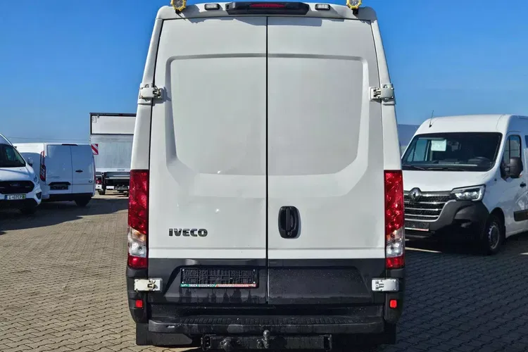 Iveco 35s15 L2H2 39999zł NETTO 2.3HPi/145KM zdjęcie 10