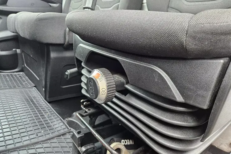 Iveco 35s15 L2H2 39999zł NETTO 2.3HPi/145KM zdjęcie 19