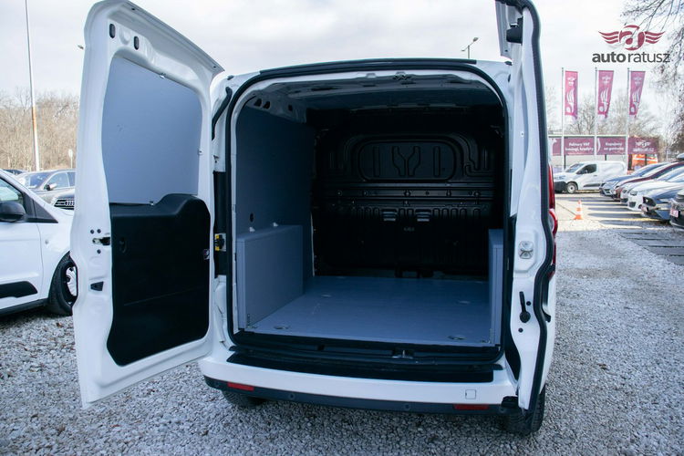 Fiat Doblo Fv 23% Pełny serwis Navi Gwarancja Premium Niezniszczalny 1.3 D95KM zdjęcie 7