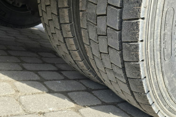 Atego 1218 Euro 6 / Wywrotka 3-stronna Mercedes Atego 1218 / Wywrotka 3-stronna / DMC: 12.000 kg zdjęcie 6