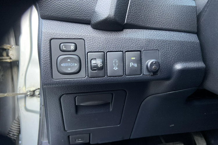 Toyota Auris 1.8 HSD 136 KM PREMIUM STYLE TECH, salon Polska, zdjęcie 20