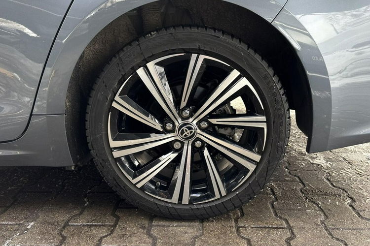 Toyota Corolla 1.5 VVTi 125KM CVT COMFORT STYLE TECH, salon Polska, gwarancja zdjęcie 35