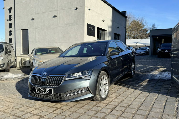 Skoda Superb Laurin&K/DSG/Wentyle/El.fotele/Led Cristal/4xgrzane fot/Grzana kiera zdjęcie 1