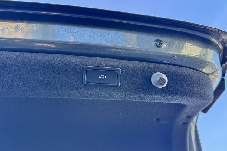 Skoda Superb Laurin&K/DSG/Wentyle/El.fotele/Led Cristal/4xgrzane fot/Grzana kiera zdjęcie 15