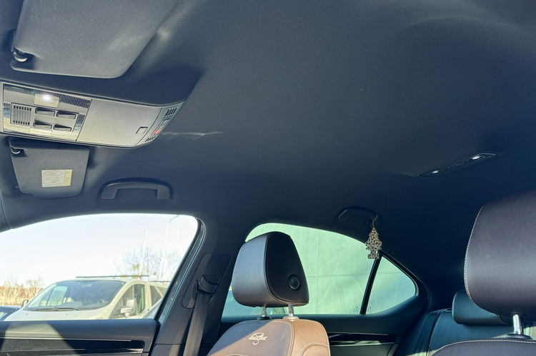 Skoda Superb Laurin&K/DSG/Wentyle/El.fotele/Led Cristal/4xgrzane fot/Grzana kiera zdjęcie 37