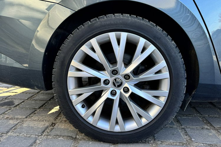 Skoda Superb Laurin&K/DSG/Wentyle/El.fotele/Led Cristal/4xgrzane fot/Grzana kiera zdjęcie 40