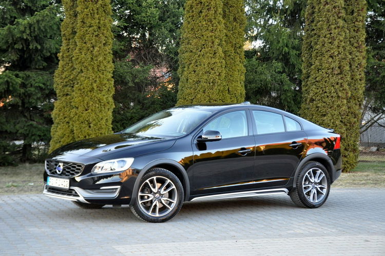 Volvo S60 2.0d(190KM) Cross Country RadarACC Virtual Led Xenon Navi Kamera Skóry zdjęcie 10