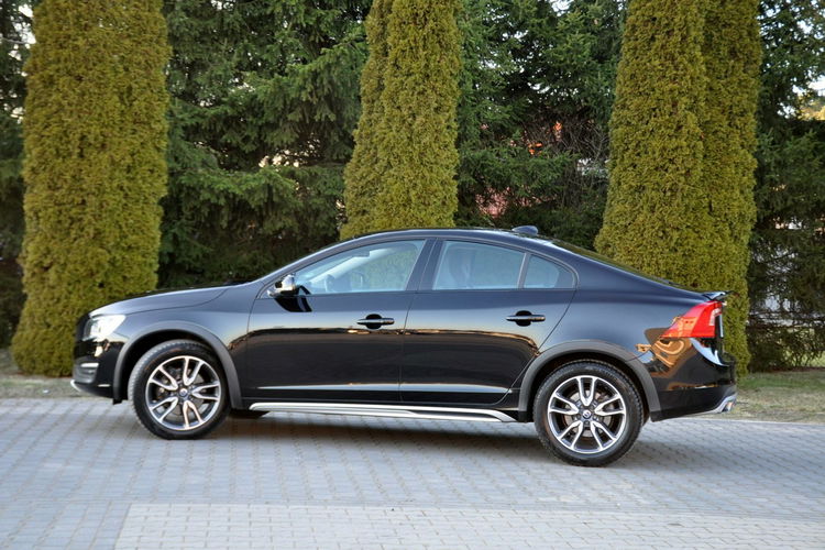 Volvo S60 2.0d(190KM) Cross Country RadarACC Virtual Led Xenon Navi Kamera Skóry zdjęcie 13