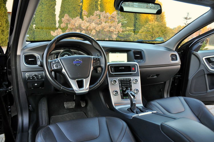 Volvo S60 2.0d(190KM) Cross Country RadarACC Virtual Led Xenon Navi Kamera Skóry zdjęcie 29