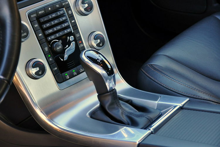 Volvo S60 2.0d(190KM) Cross Country RadarACC Virtual Led Xenon Navi Kamera Skóry zdjęcie 36