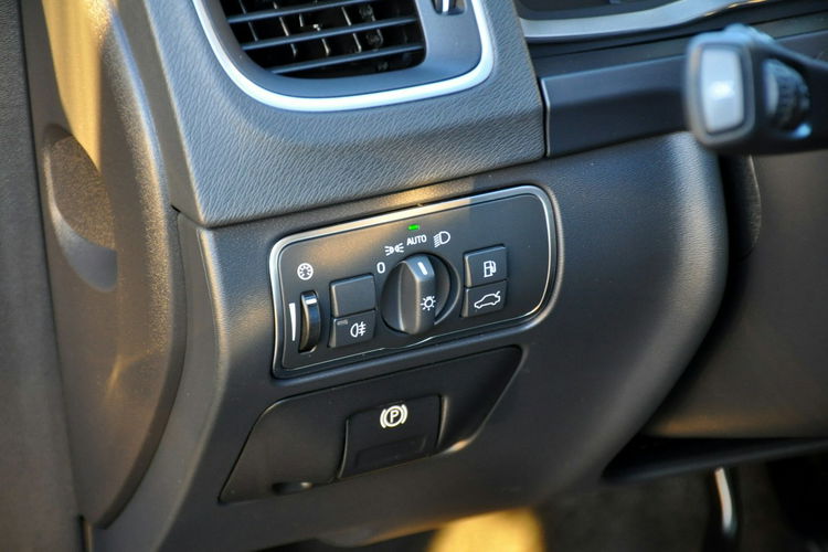 Volvo S60 2.0d(190KM) Cross Country RadarACC Virtual Led Xenon Navi Kamera Skóry zdjęcie 37