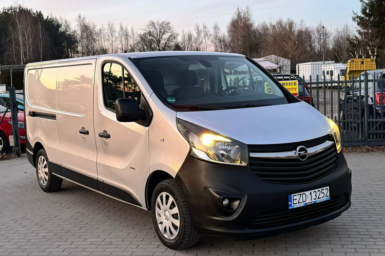 Opel Vivaro zdjęcie 1