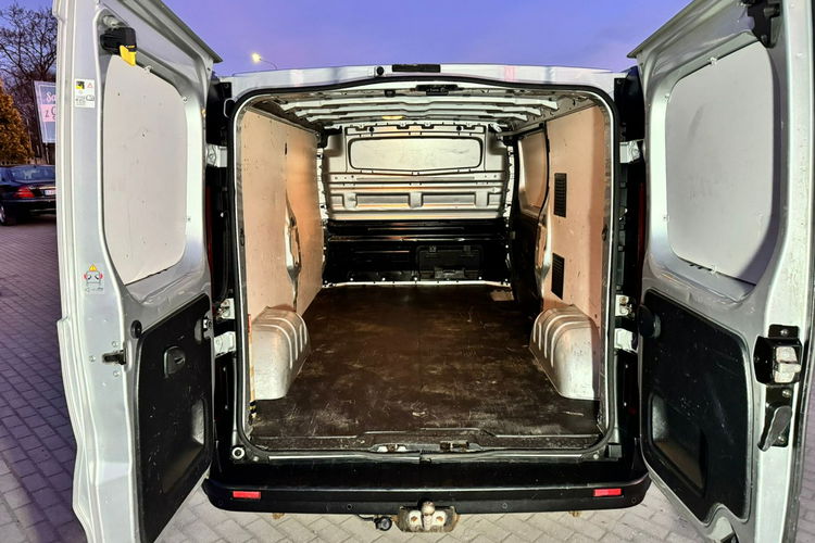 Opel Vivaro zdjęcie 13
