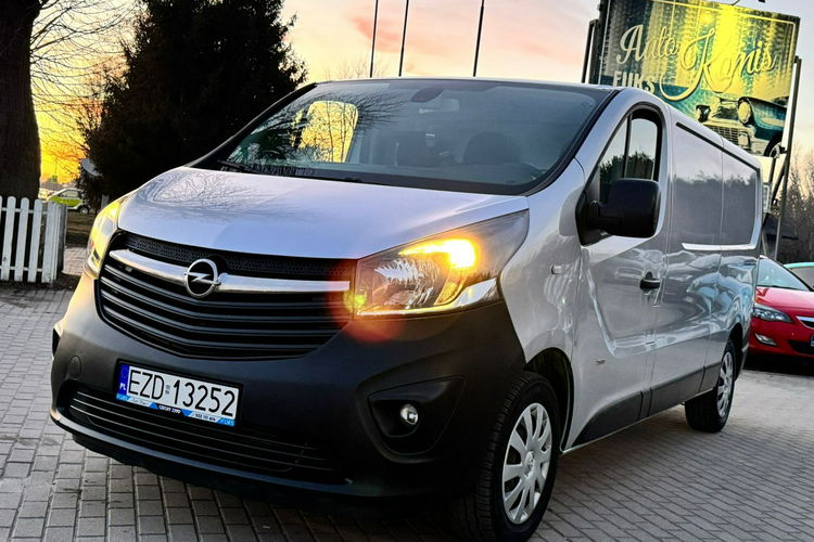 Opel Vivaro zdjęcie 3