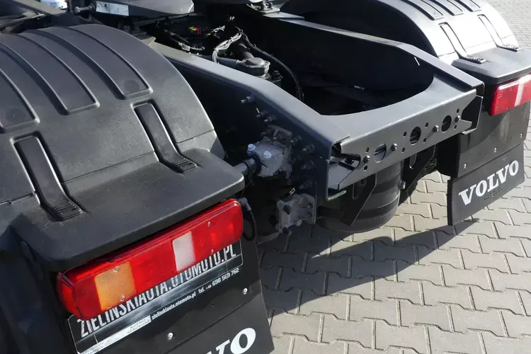 Volvo FH4 500 / EURO 6 / AUTOMAT / STANDARD / ZADBANE / zdjęcie 16