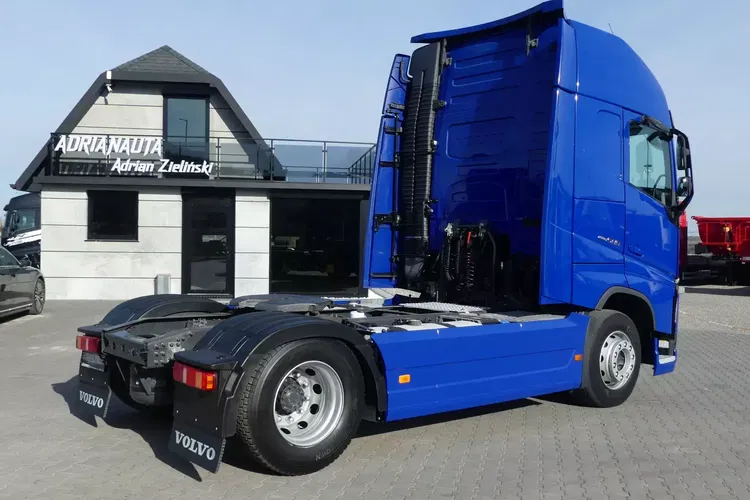 Volvo FH4 500 / EURO 6 / AUTOMAT / STANDARD / ZADBANE / zdjęcie 8