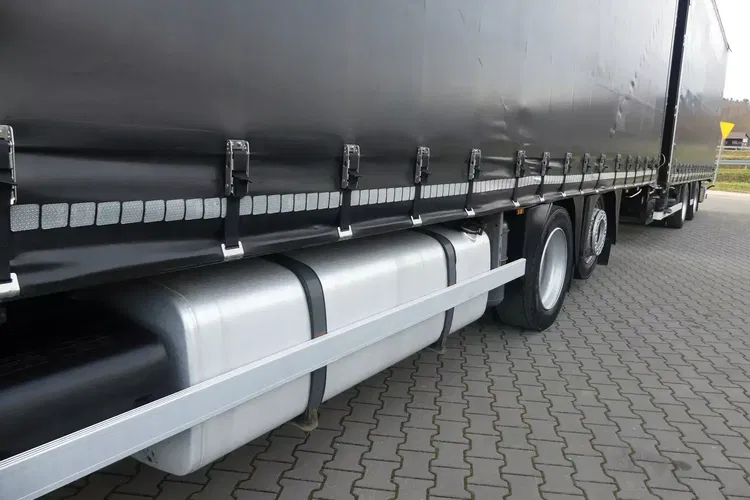 DAF XF 106.480 / EURO 6 / ZESTAW PRZEJAZDOWY / TANDEM / zdjęcie 13