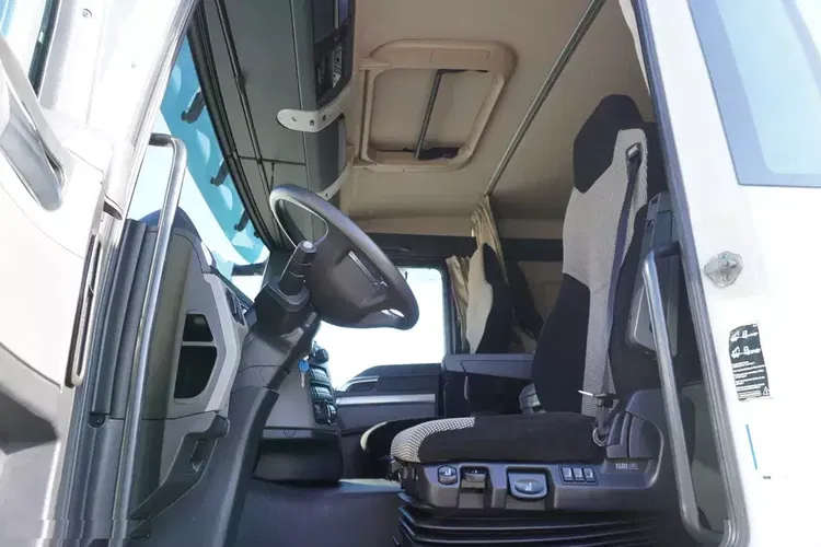 MAN TGM 15.290 sypialny / ład. 8 t / 18 EPAL / 2022 zdjęcie 13